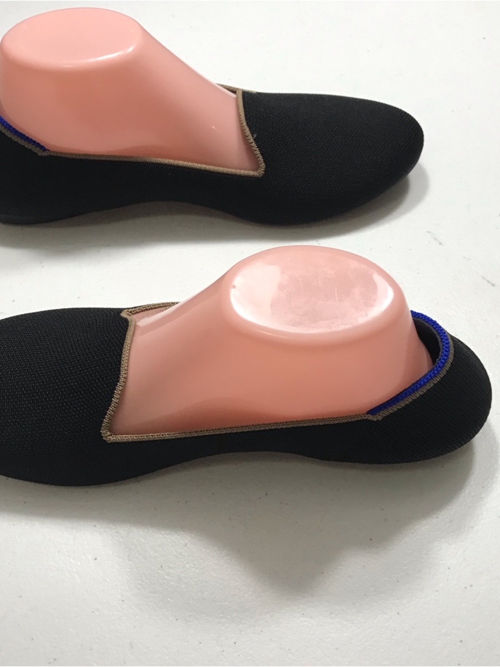 Rothy's Black Knit Slip-On Loafers with Tan Trim Size 9.5 SB- - Picture 7 of 10